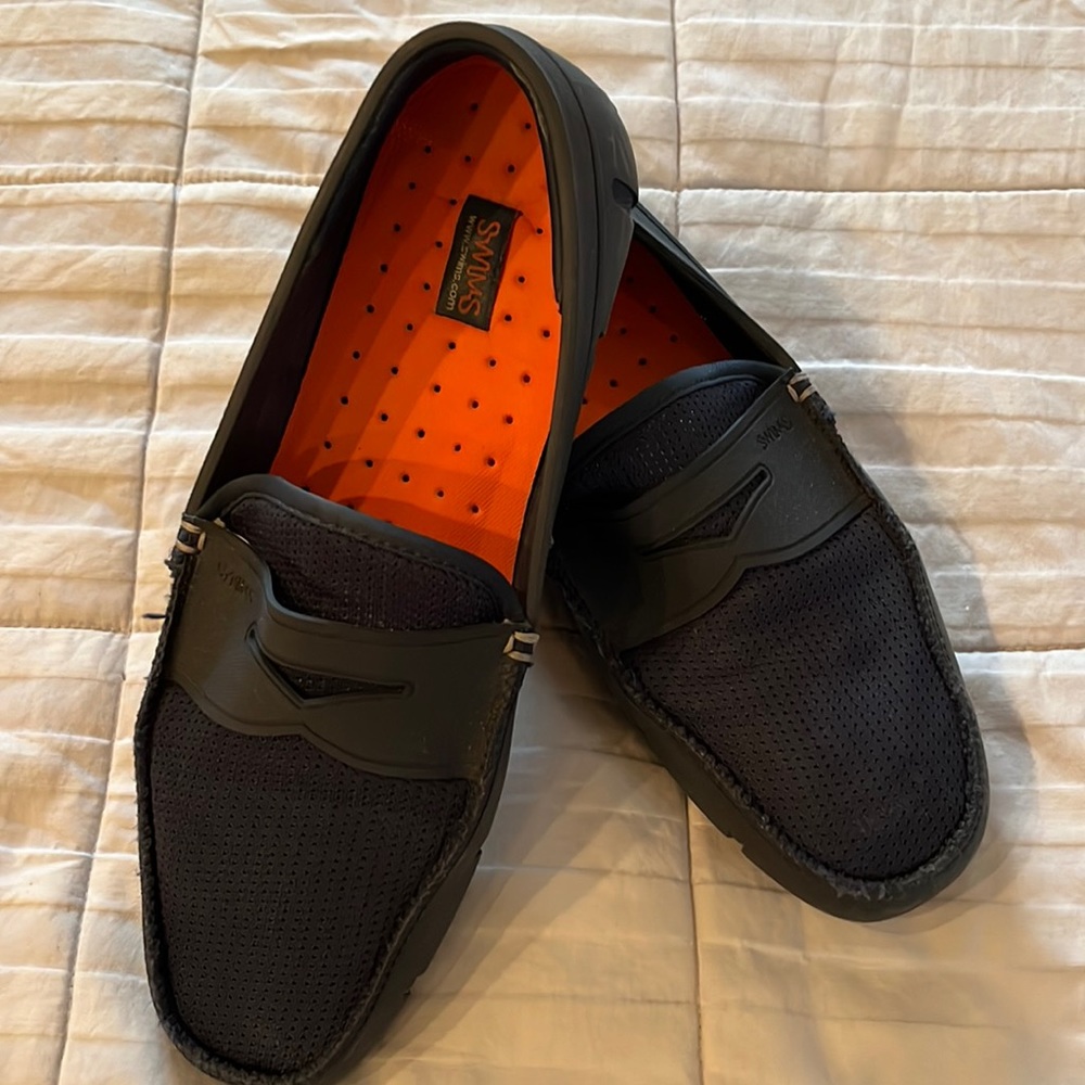 Mens skims navy blue mesh for boating or casual wear /beach